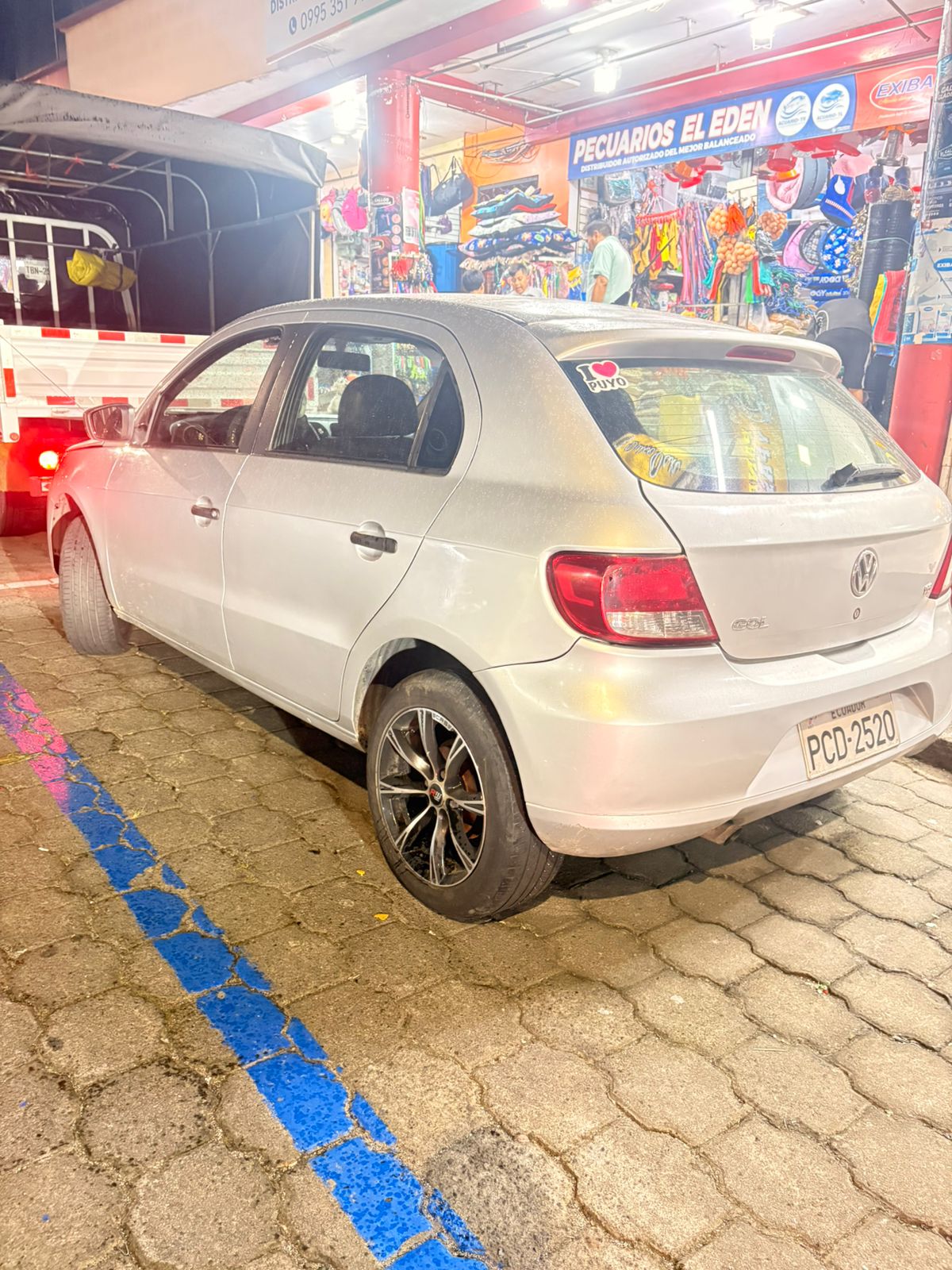Volkswagen Gol 2012 — foto 2